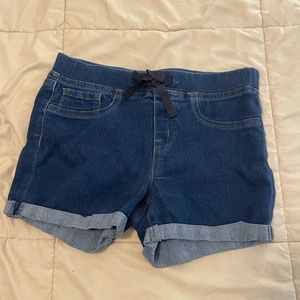 Bundle of short! Both XL in kids!